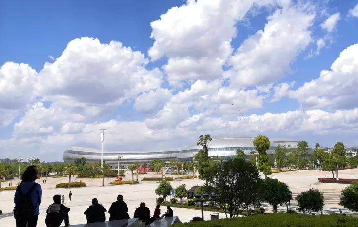 曲靖全国十大宜居城市第一,曲靖荣获多少次全国十大宜居城市