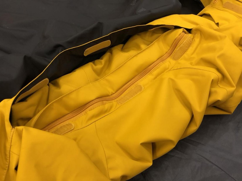 冲锋衣透气防水最好的是哪一款,2024年最火的冲锋衣防水防风透气