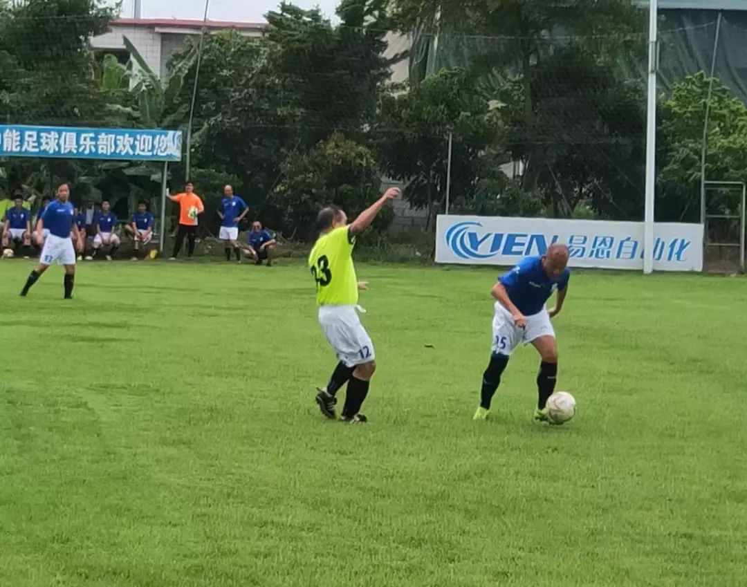 香港足球队和村超队谁赢了,香港足球队参加中冠联赛