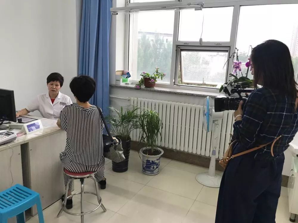 春季花粉过敏高发治疗有了新方法,花粉过敏皮肤科