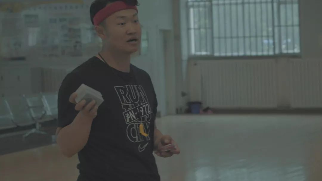 白岩松对体育运动的评价,白岩松对体育课的看法