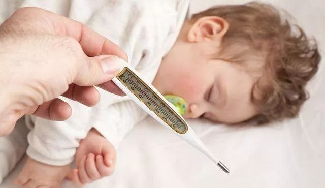 聊生活｜女明星出门都爱随身带，宝藏品牌小林制药全方位拯救了我的生活