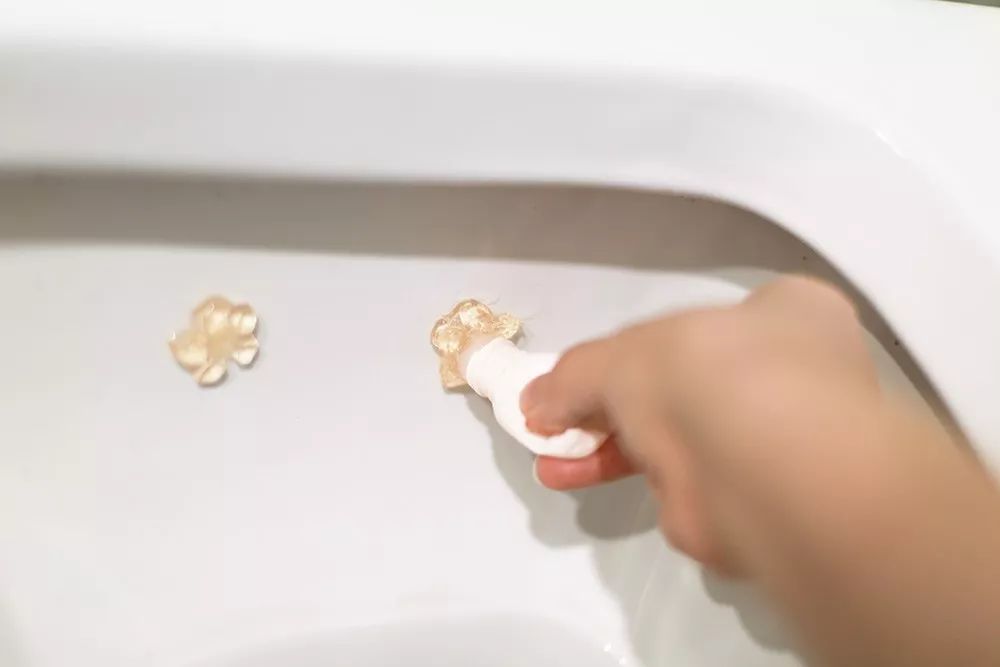 聊生活｜女明星出门都爱随身带，宝藏品牌小林制药全方位拯救了我的生活