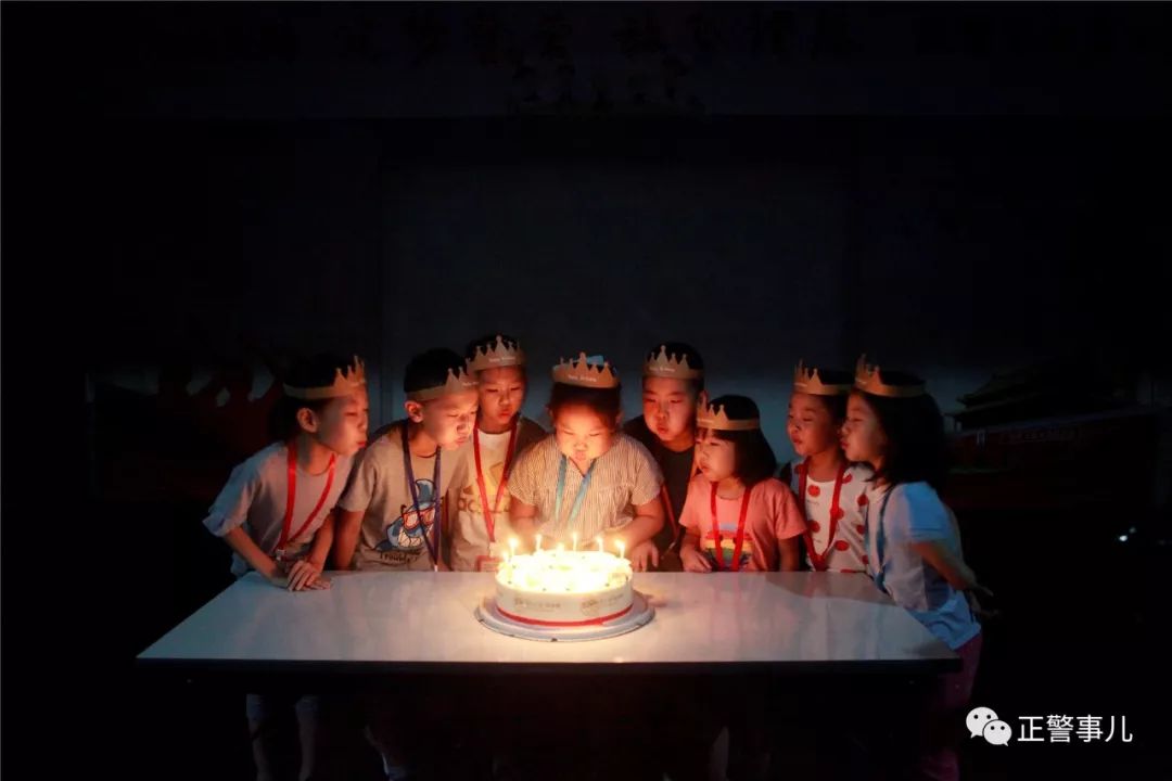 警察的孩子还用政审吗,警察的孩子涉嫌犯罪会丢掉工作吗