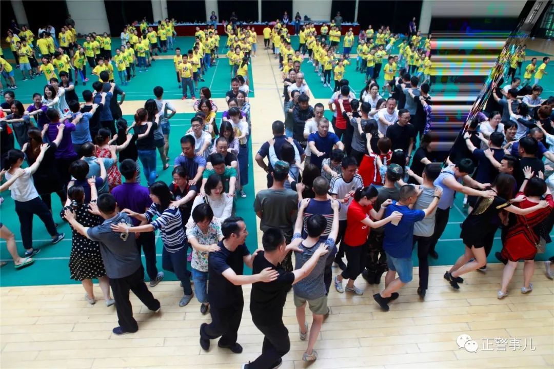 警察的孩子还用政审吗,警察的孩子涉嫌犯罪会丢掉工作吗