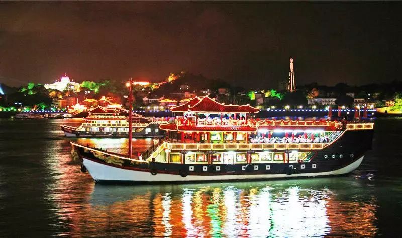 厦门八市夜游攻略,厦门附近三天两夜游攻略