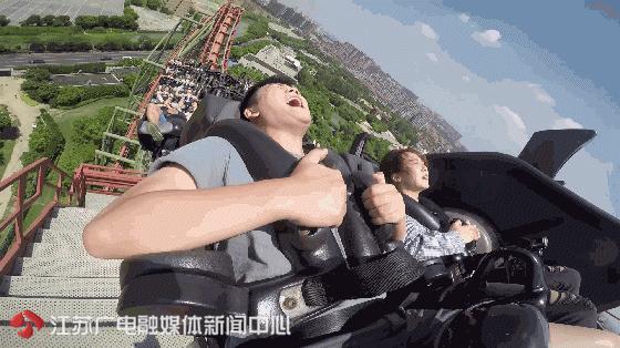 常州恐龙园过山车和跳楼机,常州恐龙园室内过山车吓人吗