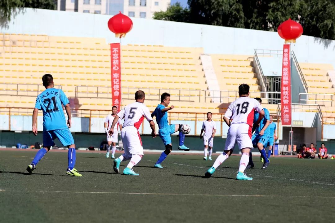 喜讯足球比赛冠军,喜报战报