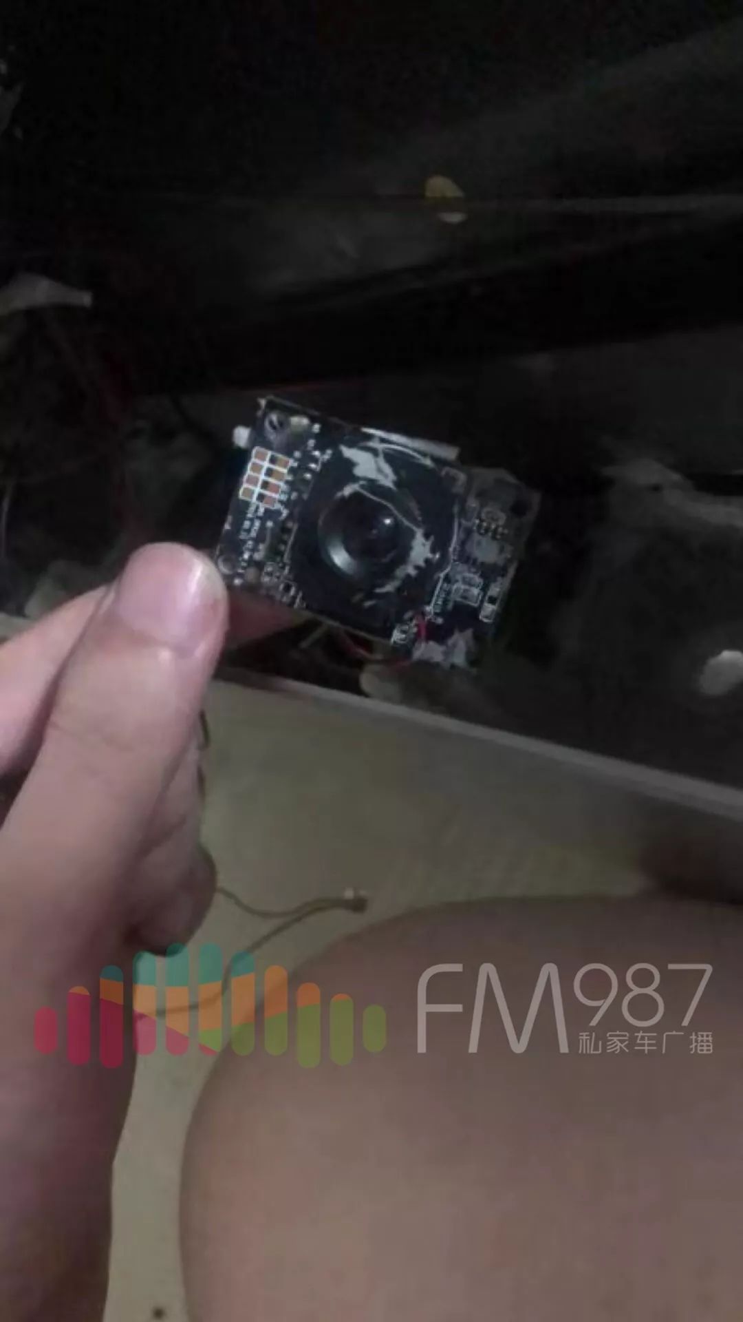 【提醒】90后新婚夫妻租房，针孔摄像每晚定时*拍偷**上传