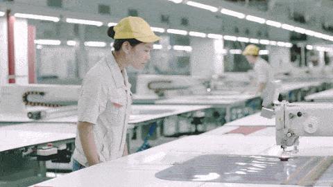 国外人也爱穿优衣库吗,为什么富豪喜欢穿优衣库