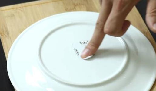 物品上的标签怎么撕下来,标签纸撕不下来怎么处理