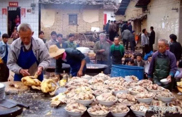 吃吃吃！与足球节同庆，定南客家美食展强势来袭！