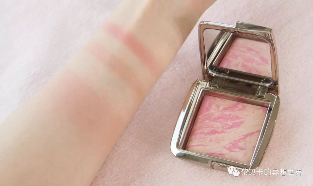 新手化妆必买的十个单品,好用的日常化妆单品推荐