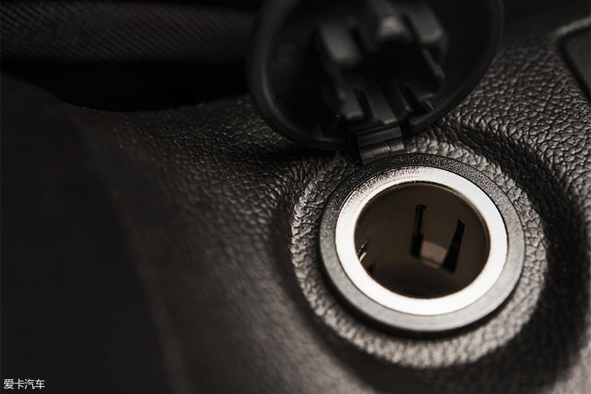 车载充气泵固特异和米其林哪个好,固特异米其林与倍思充气泵哪个好