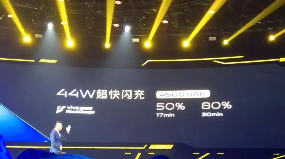 哪款5g手机最值得购买,华为1399元5g手机详情及购买