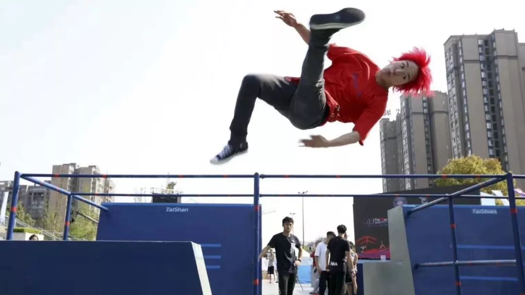 迎大运蓉港公益足球赛门票,成都国际足球邀请赛购票