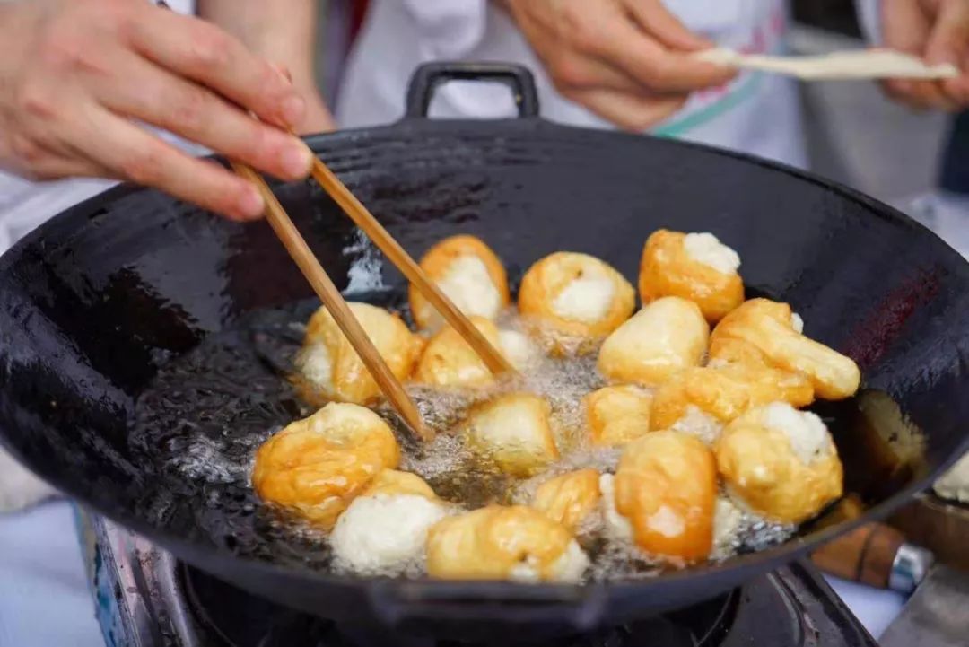 金佛山方竹笋节开幕式,金佛山方竹笋哪家好吃