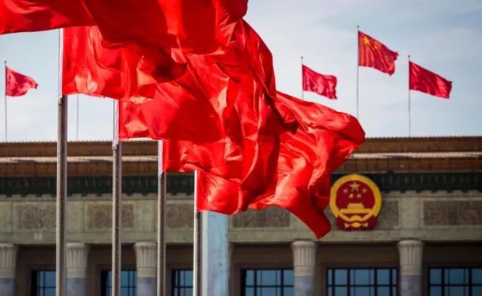 广场舞大妈和快递小哥,广场舞大妈方阵阅兵