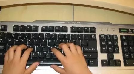 2019/8/30,643大学生打字兼职，每单最高300元？小心被骗！