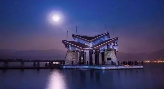 所有人您有一份开学礼待查收,所有人都收到过的邀请函