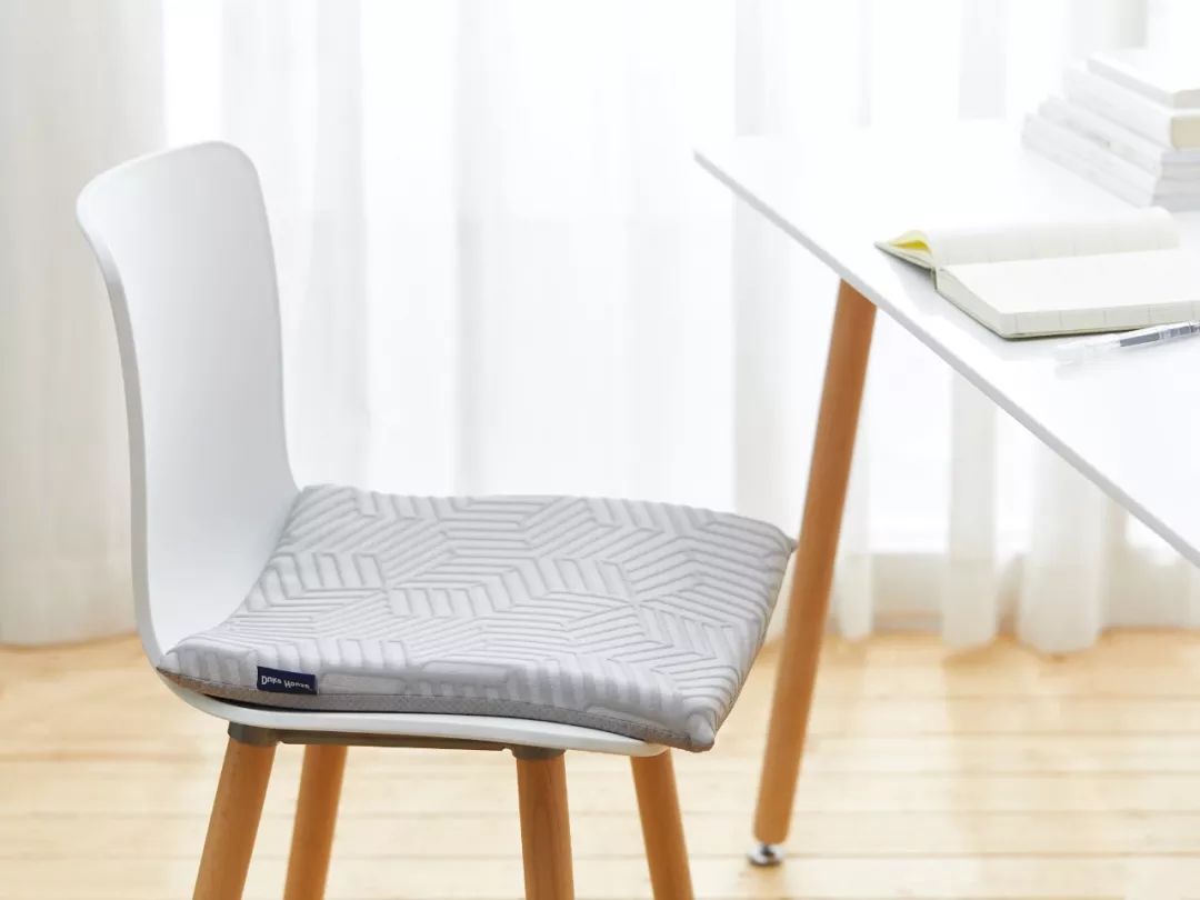 哦哟哟～这个果冻一样的坐垫，舒服丨界界好物馆