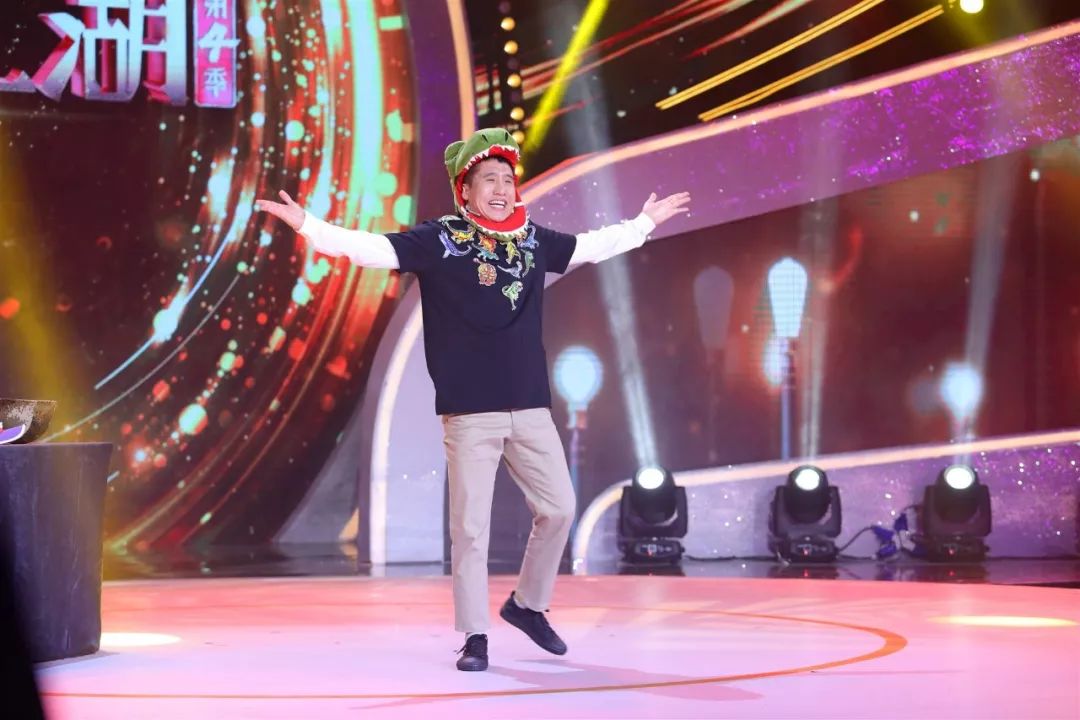 笑傲江湖4单口,笑傲江湖上海滑稽戏后续