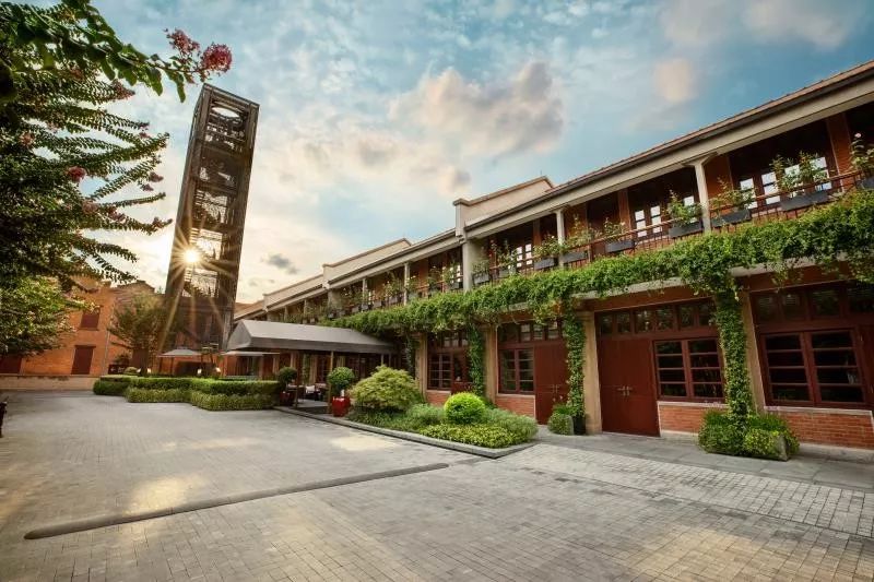 魔都这家精品酒店,看魔都全景的酒店