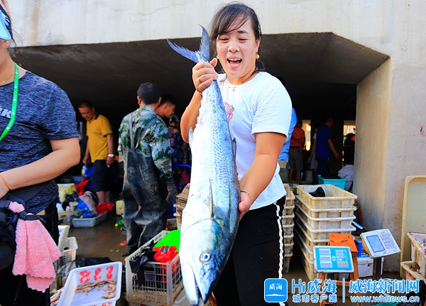 开海了一大波肥美海鲜正在上岸,开海了渔民满载而归