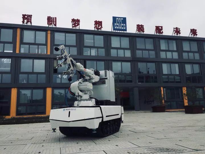 国资小新回答了知乎创始人周源一个问题，网友评论亮了！