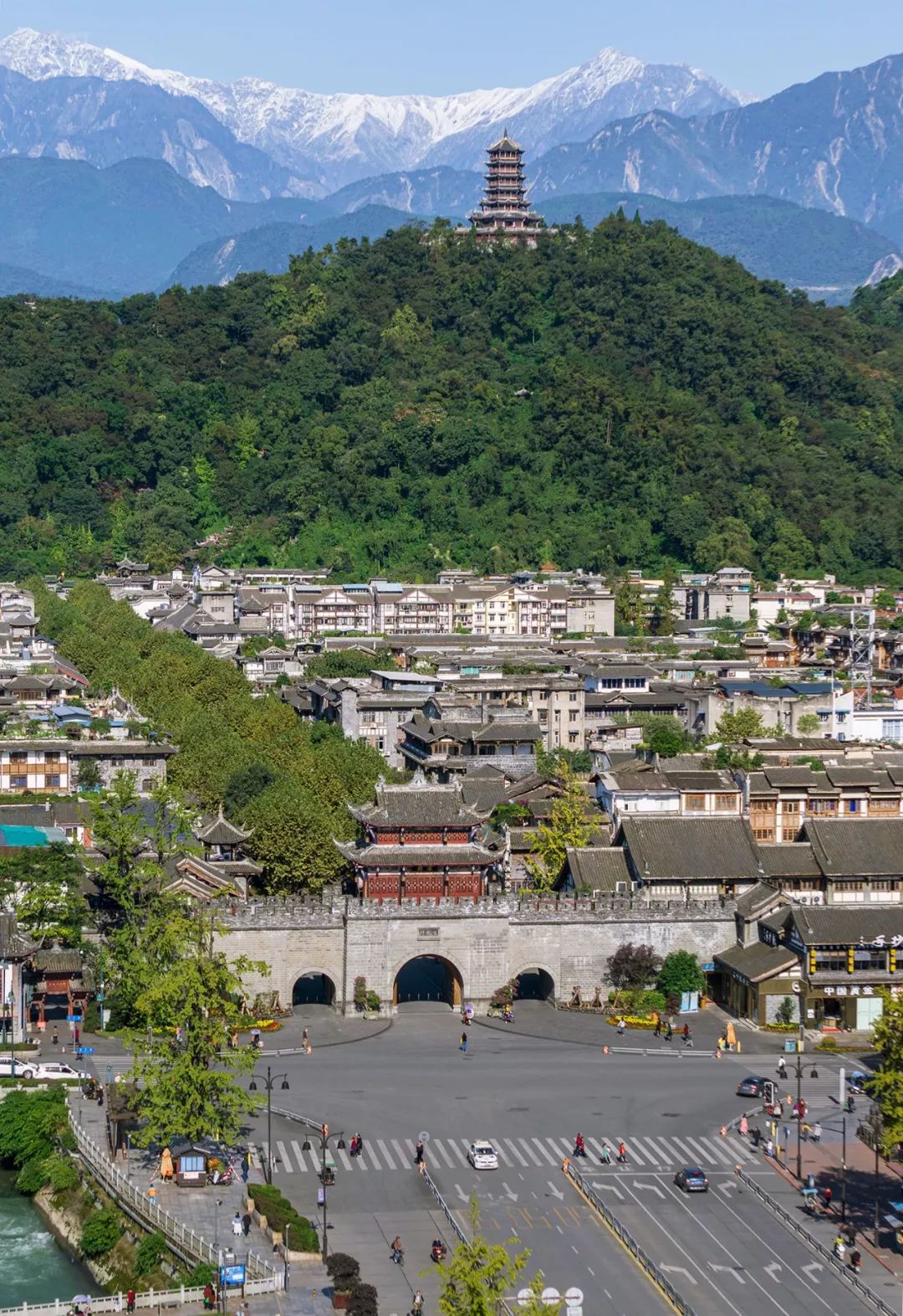 四川天府之国跟都江堰有关系吗,为什么四川没有担担面