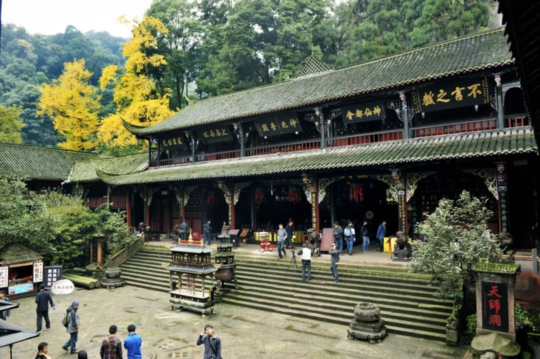 四川天府之国跟都江堰有关系吗,为什么四川没有担担面