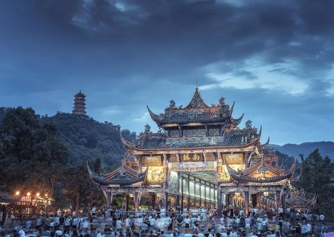 四川天府之国跟都江堰有关系吗,为什么四川没有担担面