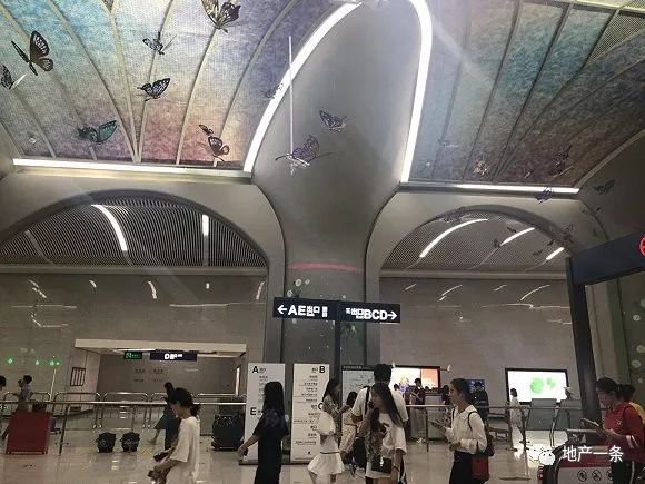 武汉的大型足球场,武汉21个足球场