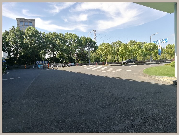 结伴同行首钓新城市高温也丰收