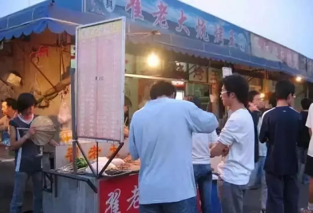 鏈嶅姟鎴戜滑鏄鐪熺殑,鎷嶇悆鎴戜滑鏄鐪熺殑