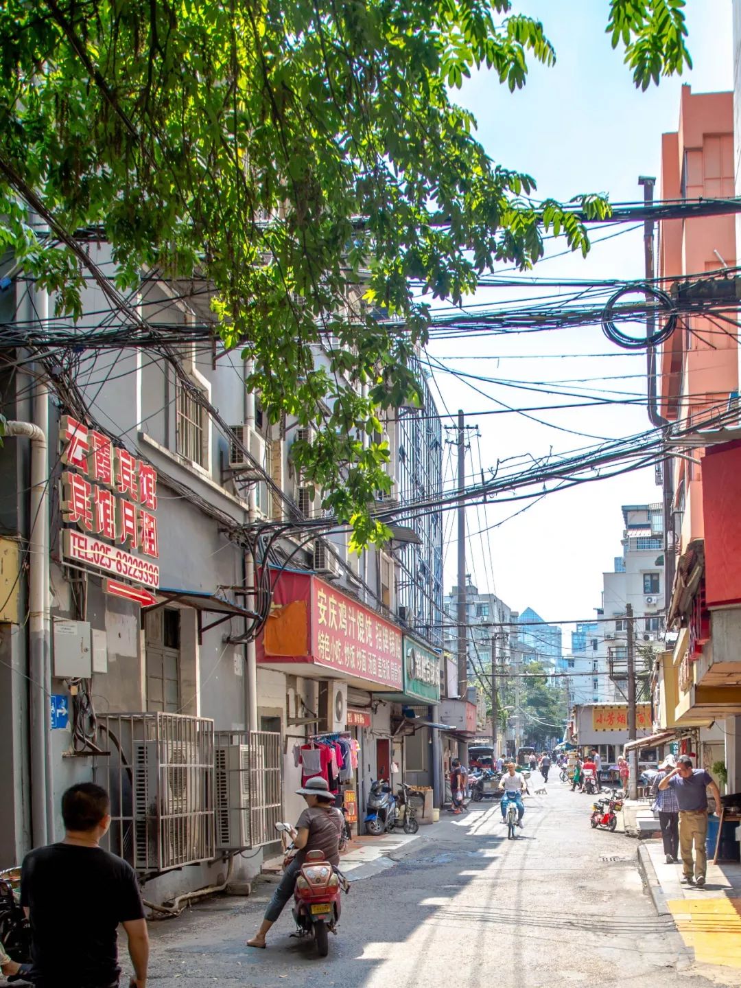 鏈嶅姟鎴戜滑鏄鐪熺殑,鎷嶇悆鎴戜滑鏄鐪熺殑