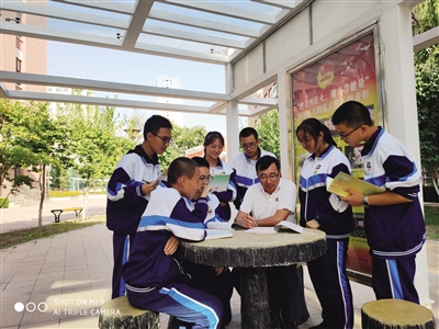 潍坊市优秀教师风采展示,师德师风教师风采展示