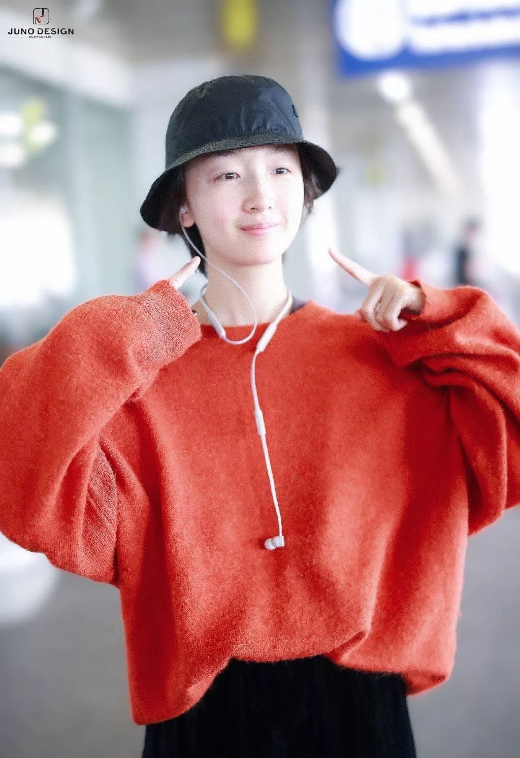 四款专属秋冬的慵懒发型,秋冬新款慵懒风宽松温柔