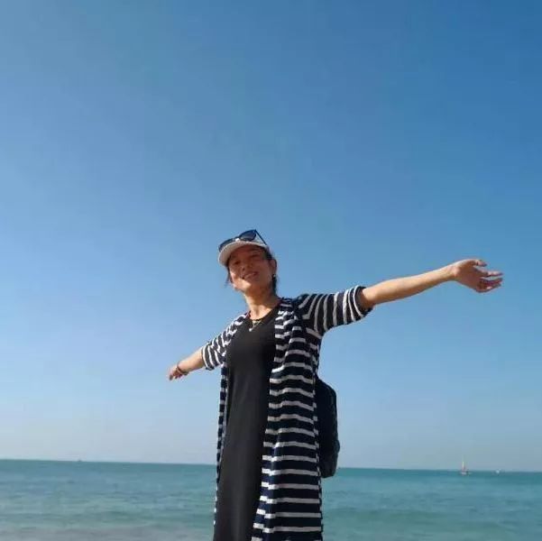 教师节丨十六年如一日，她把喜欢和坚持都花在了这里……