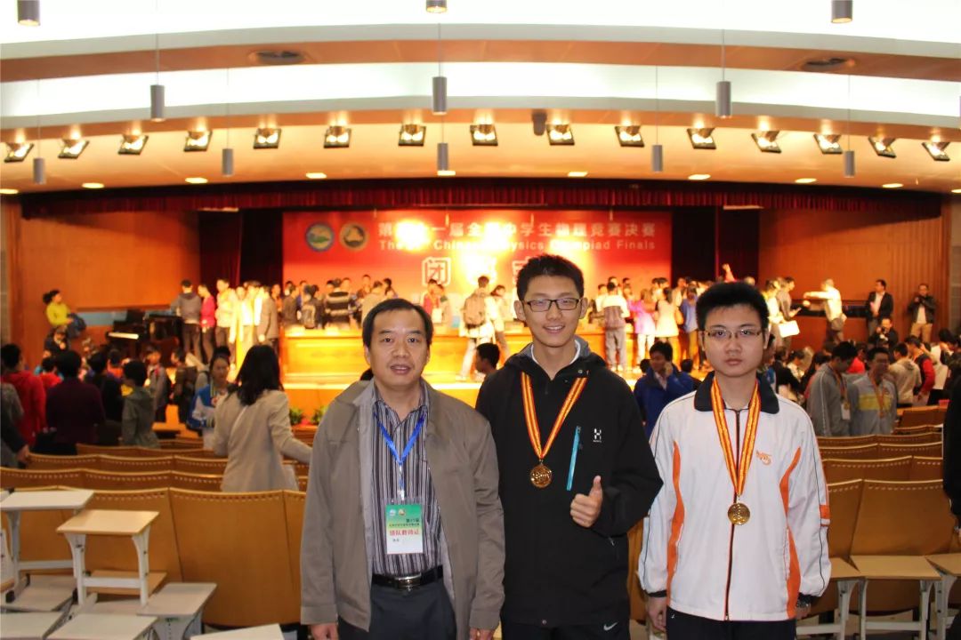 教师节特辑与你同行,我眼中的您教师节特辑