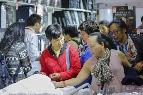 马上！疯狂福利免费送送送！澳中经贸博览年度盛会惊艳墨尔本会展中心！大咖讲座，超级美秀等你来撩⋯