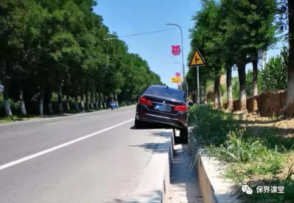 修车四轮定位是最后一步吗,四轮定位差值大在保修范围内吗