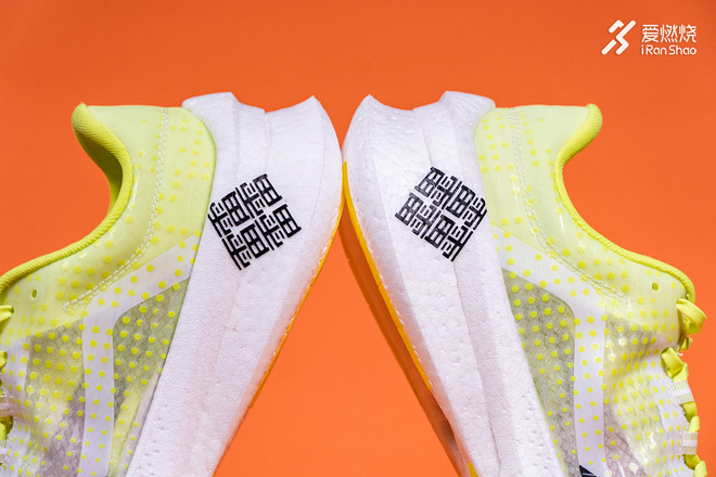 李宁马拉松专业跑鞋推荐飞电跑鞋,李宁竞速跑鞋哪个系列最好