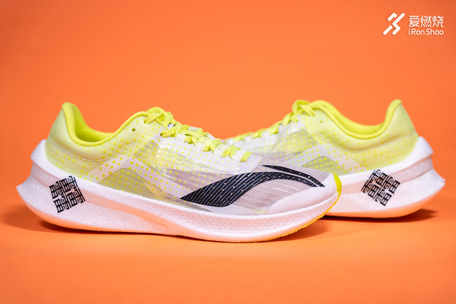 李宁马拉松专业跑鞋推荐飞电跑鞋,李宁竞速跑鞋哪个系列最好