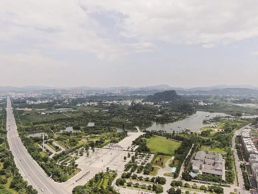 壮丽七十年奋斗新时代视频,壮丽70年奋斗新时代总结