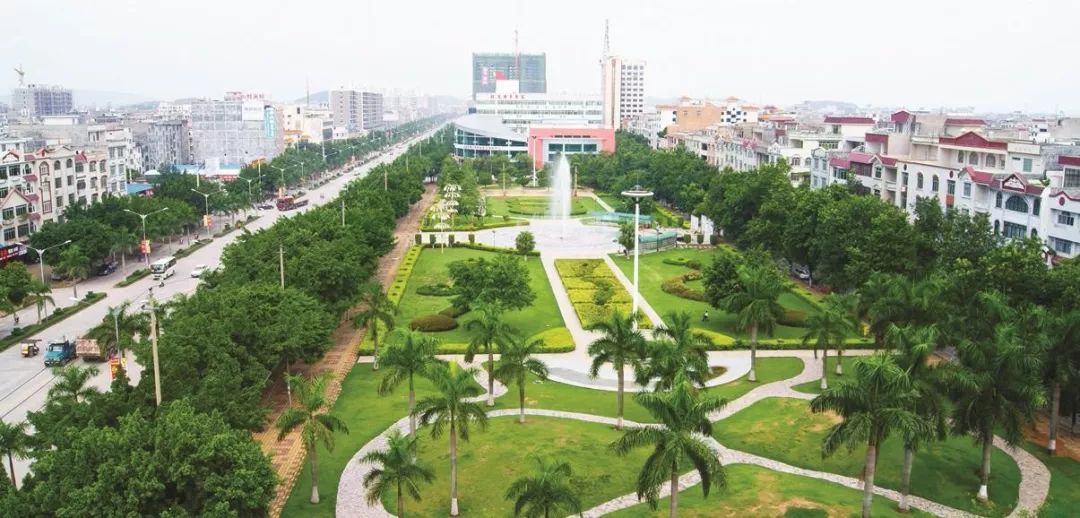 壮丽七十年奋斗新时代视频,壮丽70年奋斗新时代总结