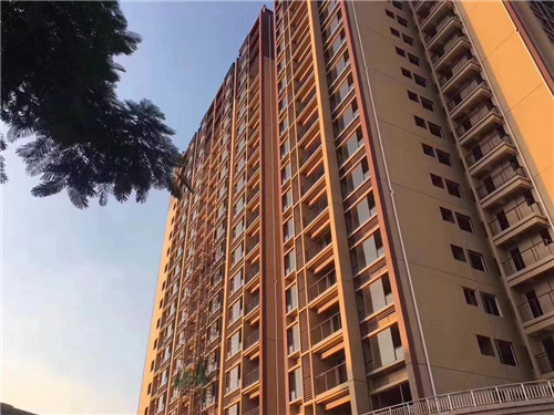 小产权的房子能买吗能过户吗,小产权有证的房子能买吗