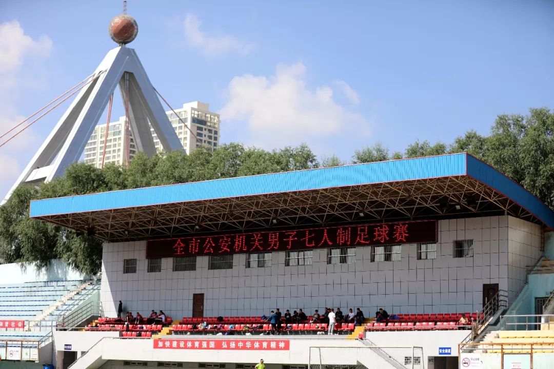 足球赛依旧精彩,今日足球比赛所有赛程表最新