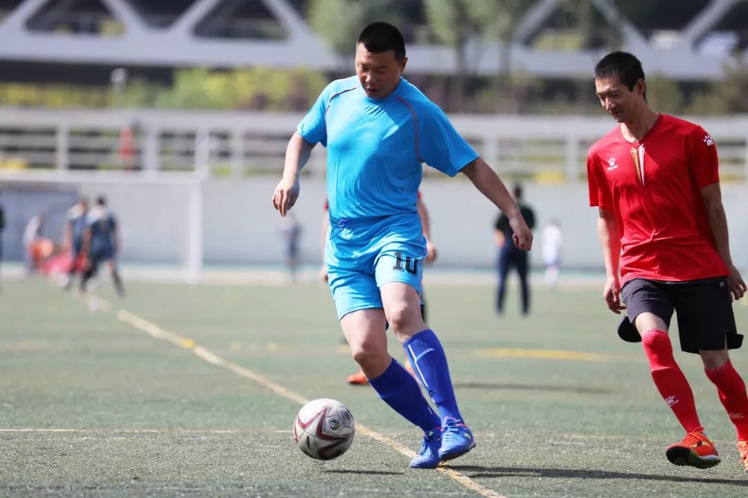 足球赛依旧精彩,今日足球比赛所有赛程表最新