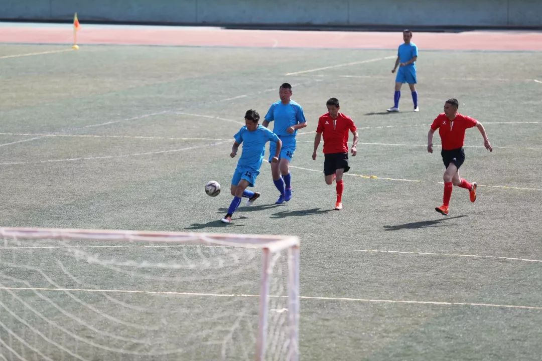 足球赛依旧精彩,今日足球比赛所有赛程表最新